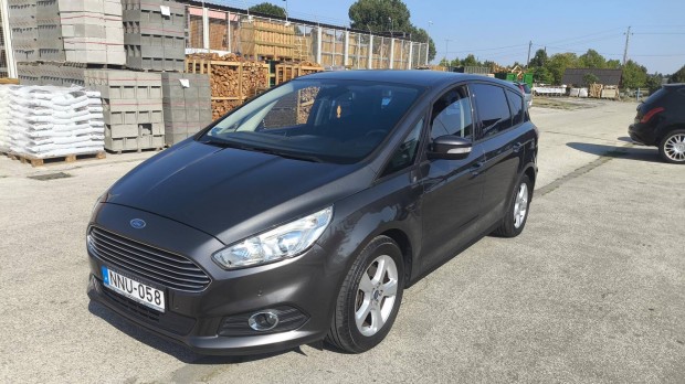 Ford S-Max 1.5 Ecoboost Titanium [7 szem�ly]